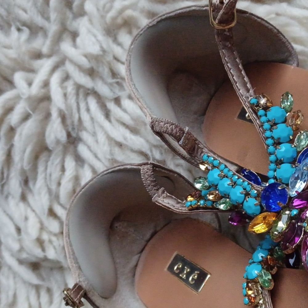 Sandals - Picture 13 of 16